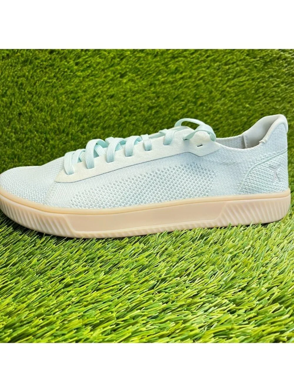 Flux Footwear Adapt Trainer Icecube Blue Mens Size 12 Athletic Shoes Sneakers